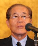 眞鍋氏
