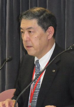 芝﨑常務執行役員